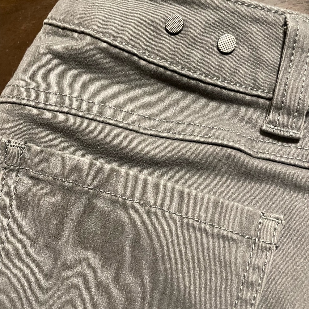 CAbi brand size 2 job waisted skinny gray jeans EUC - Picture 2 of 4